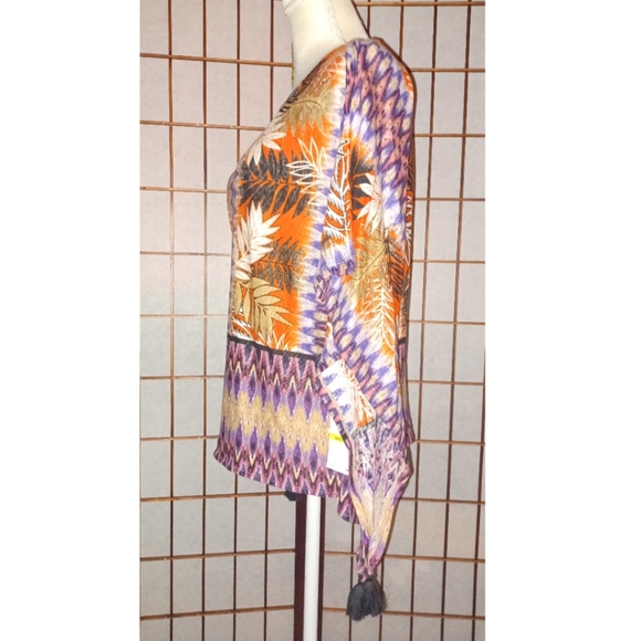 Ruby Rd. Eastern Promise Round Neck Ikat Leaves Top in color: Tngrnmu - Picture 4 of 16
